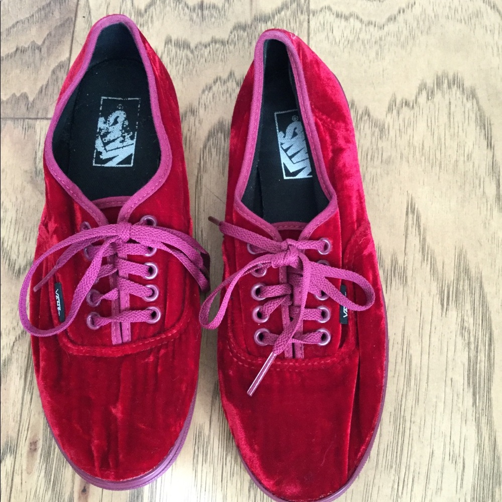 Red velvet vans.